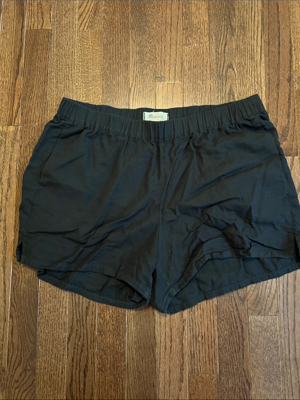 Madewell black shorts L
